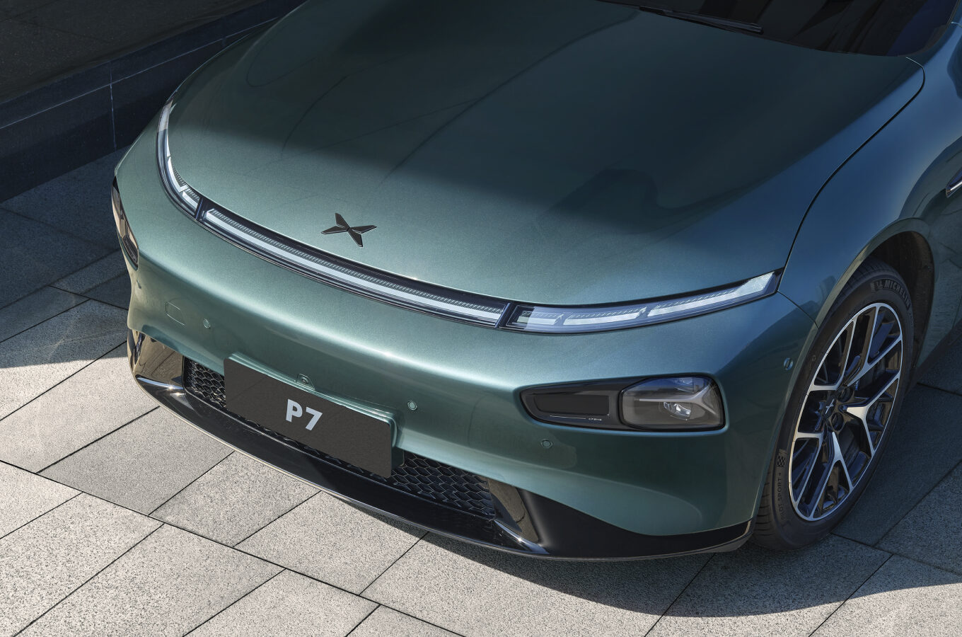 XPeng P7 przod