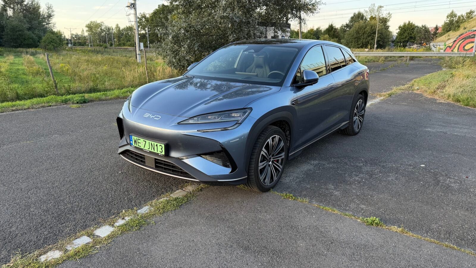 Byd Sealion 7 10