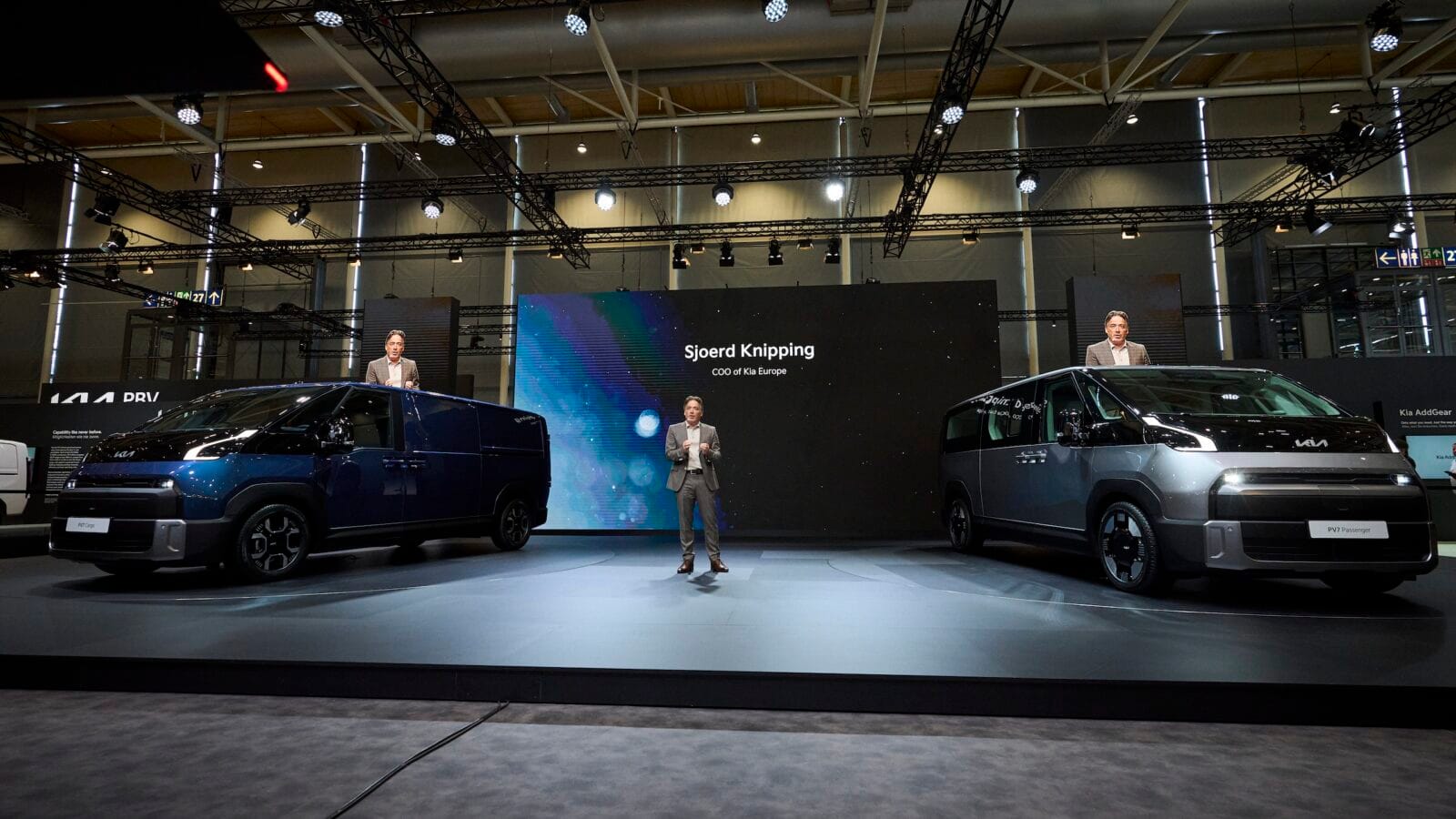 Kia Pv7 Premiera