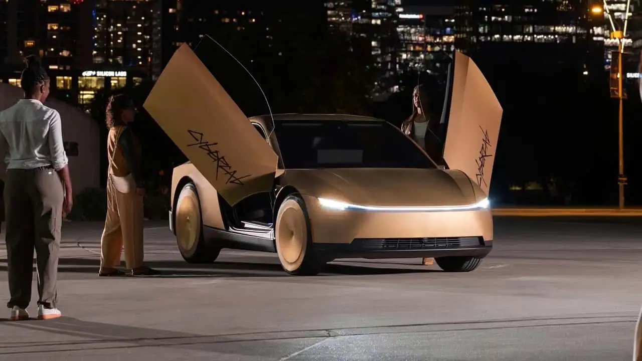 Tesla Cybercab 4