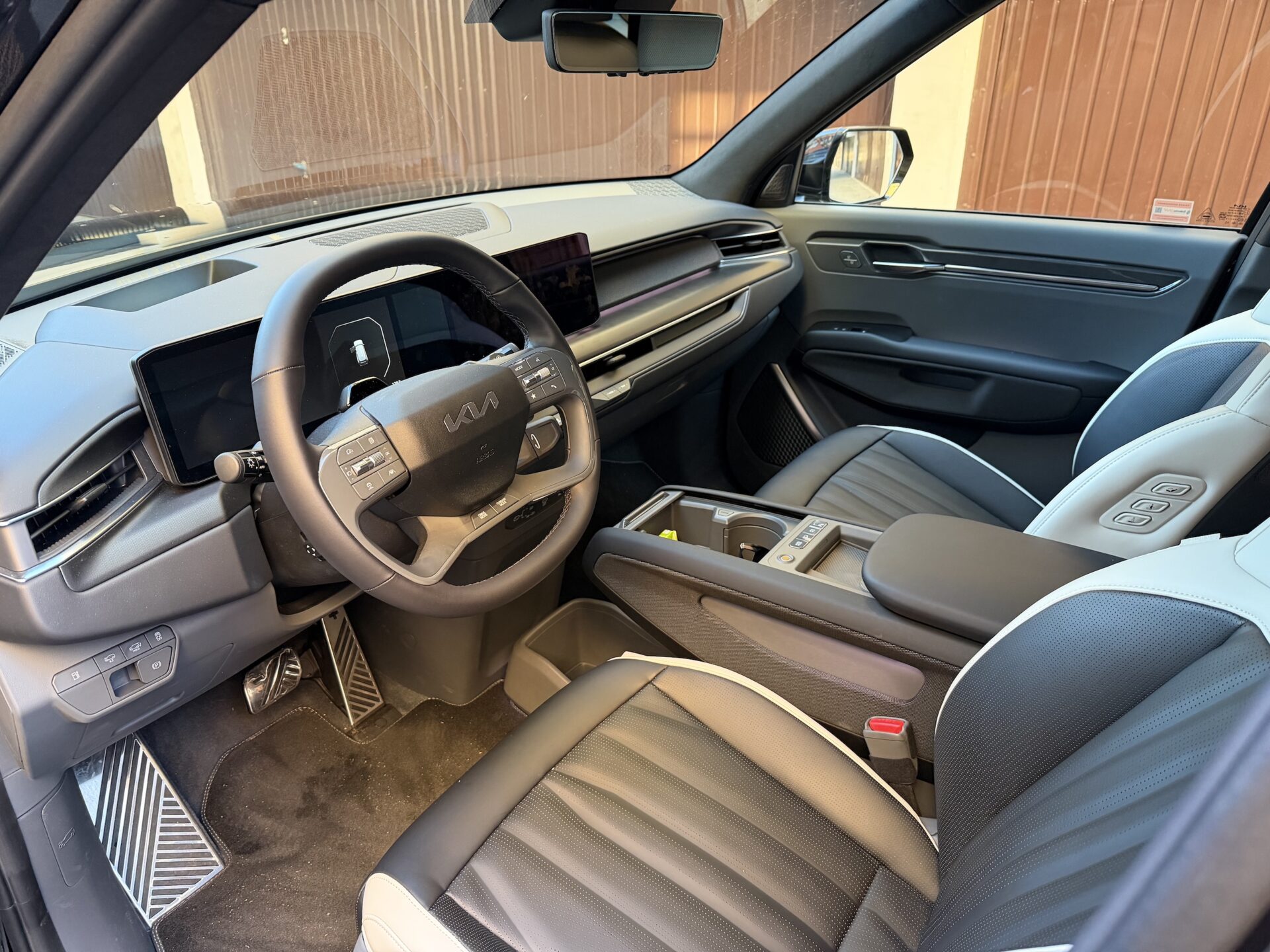Kia Ev9 29